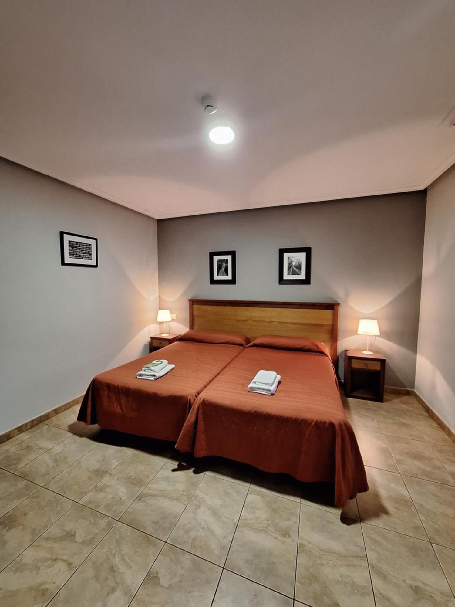 Hostal Europa 샌로크델에이스보 외부 사진
