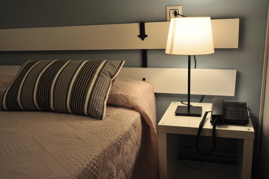 Hostal Europa 샌로크델에이스보 객실 사진